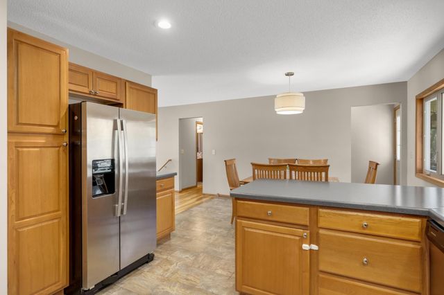 4042 Main Street NE, Fridley, MN 55421