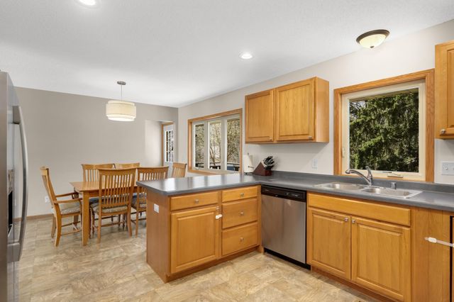 4042 Main Street NE, Fridley, MN 55421