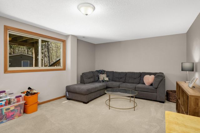 4042 Main Street NE, Fridley, MN 55421