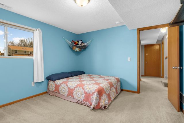 4042 Main Street NE, Fridley, MN 55421