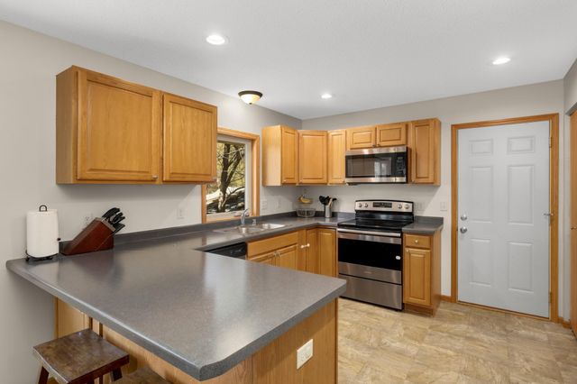 4042 Main Street NE, Fridley, MN 55421