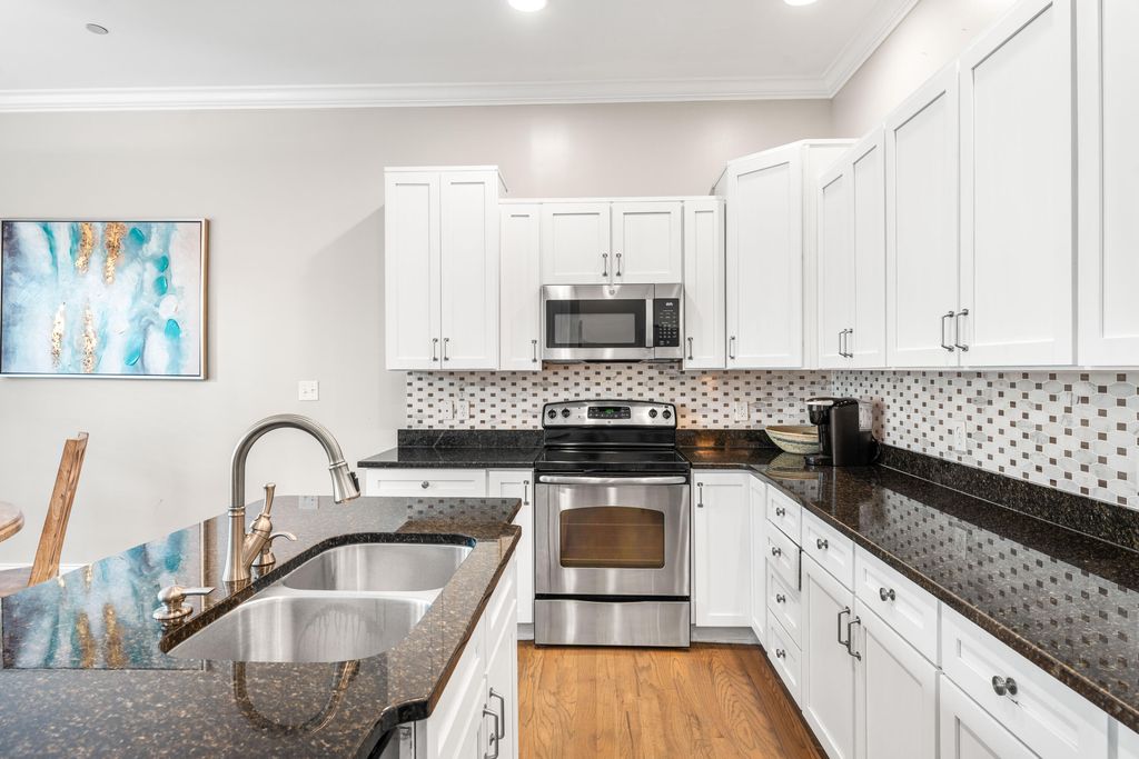 Image 18 of property listing at 2350 W County Highway 30A Unit 2, Santa Rosa Beach, FL 32459