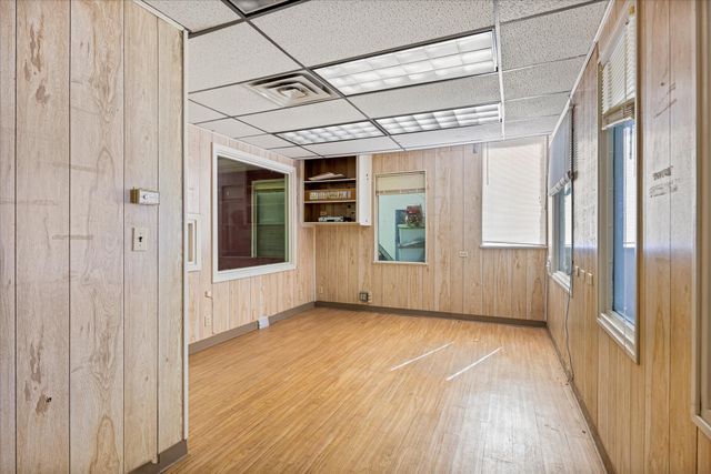 1505 NE Big Bend Trail, Glen Rose, TX 76043