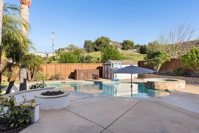 8531 Tyler Street, Santee, CA 92071