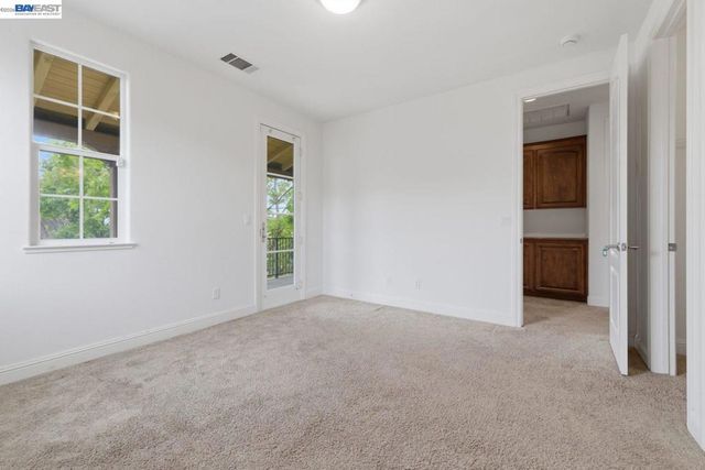 282 Drummond Dr, Hayward, CA 94542