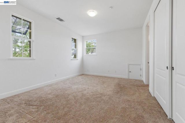 282 Drummond Dr, Hayward, CA 94542