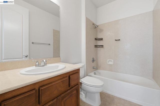 282 Drummond Dr, Hayward, CA 94542