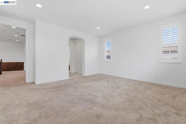 282 Drummond Dr, Hayward, CA 94542
