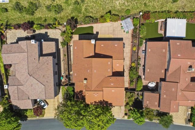 282 Drummond Dr, Hayward, CA 94542