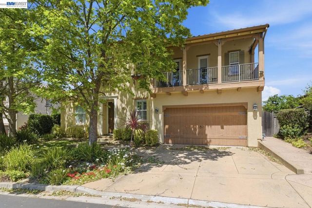 282 Drummond Dr, Hayward, CA 94542
