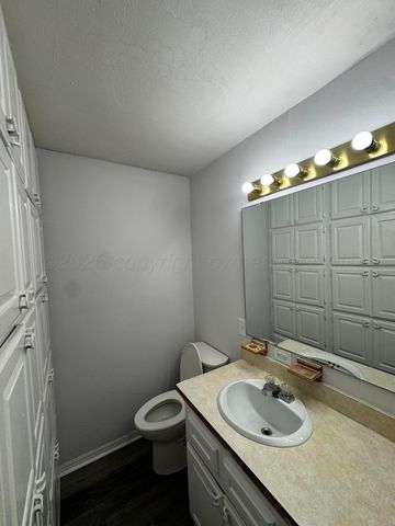 411 NE 13th Avenue, Amarillo, TX 79107