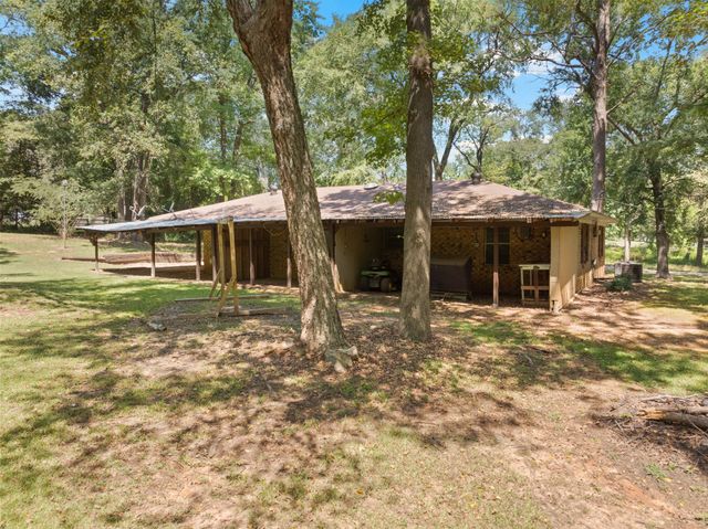 91 County Road 2108, Pittsburg, TX 75686