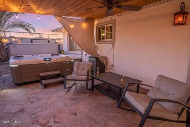 6901 E OAK Street, Scottsdale, AZ 85257