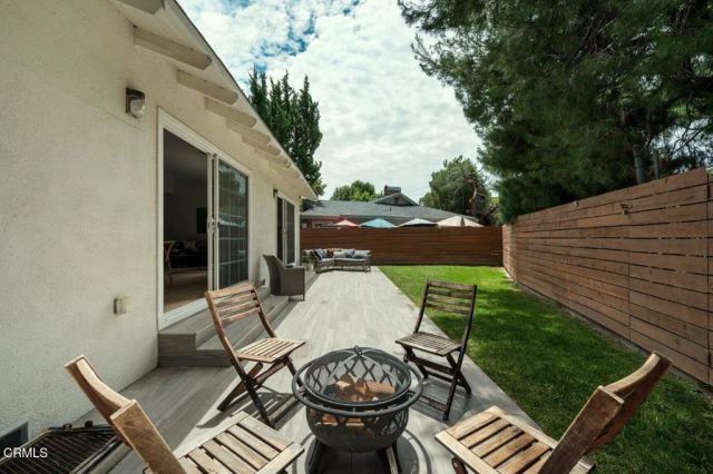 3860 2nd Avenue, La Crescenta, CA 91214