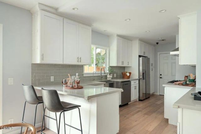 3860 2nd Avenue, La Crescenta, CA 91214