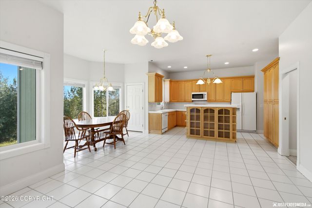 3350 E Palmdale Drive, Wasilla, AK 99654
