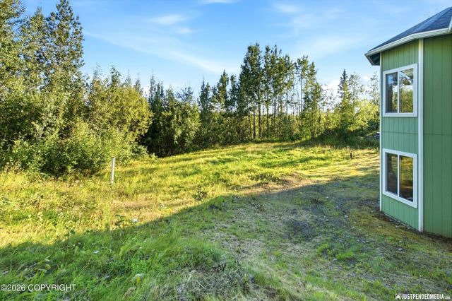 3350 E Palmdale Drive, Wasilla, AK 99654