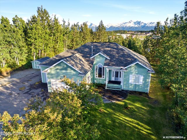 3350 E Palmdale Drive, Wasilla, AK 99654