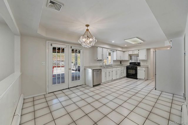 10 Demarest Road, Spring Valley, NY 10977