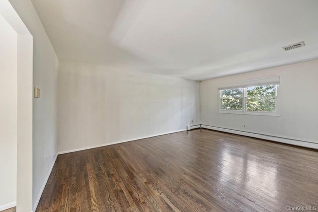 10 Demarest Road, Spring Valley, NY 10977