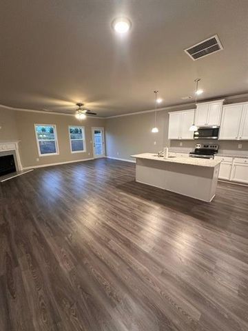 5125 Fox Den Road, Oakwood, GA 30566