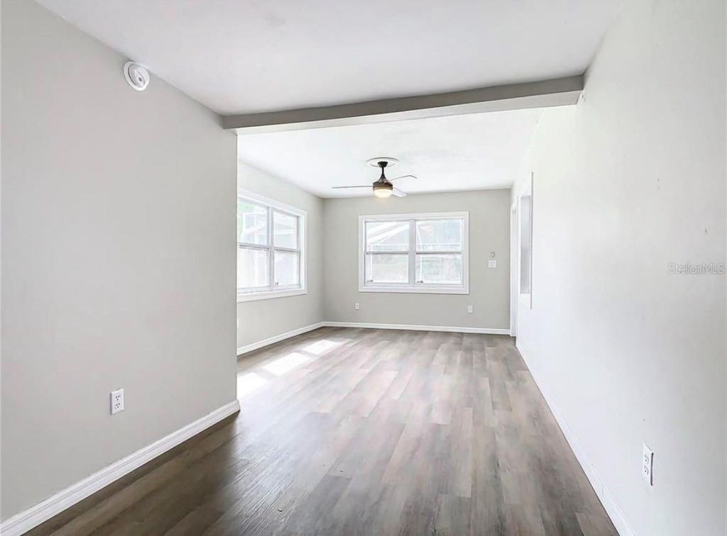 Image 22 of property listing at 1040 DOROTHY STREET, Lakeland, FL 33815