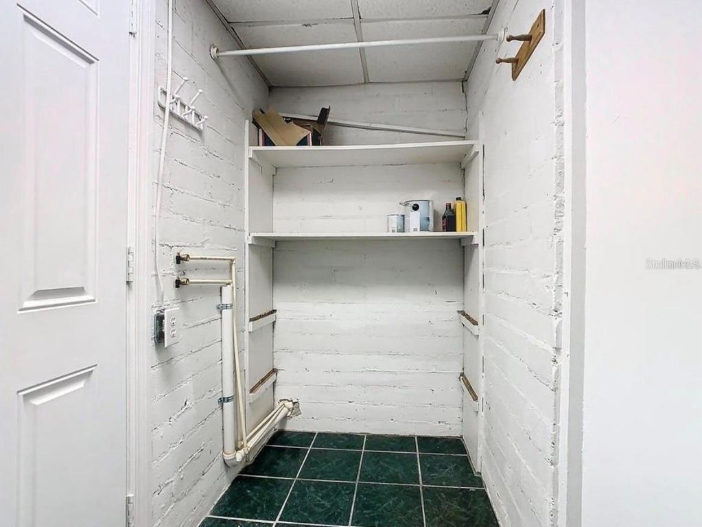 Image 27 of property listing at 1040 DOROTHY STREET, Lakeland, FL 33815