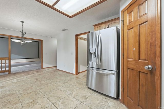 2909 Sweet Cider Road, Fort Wayne, IN 46818