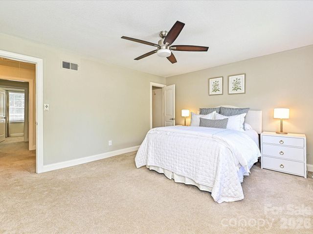 4611 Hedgemore Drive J, Charlotte, NC 28209