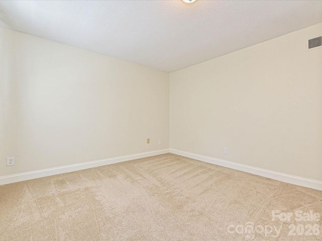 4611 Hedgemore Drive J, Charlotte, NC 28209