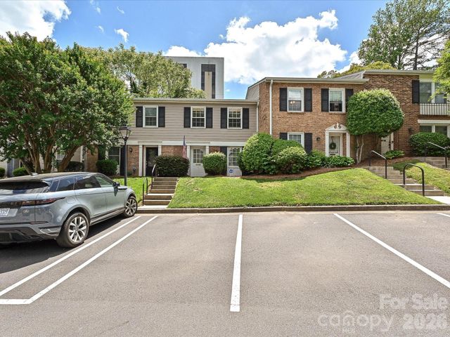 4611 Hedgemore Drive J, Charlotte, NC 28209