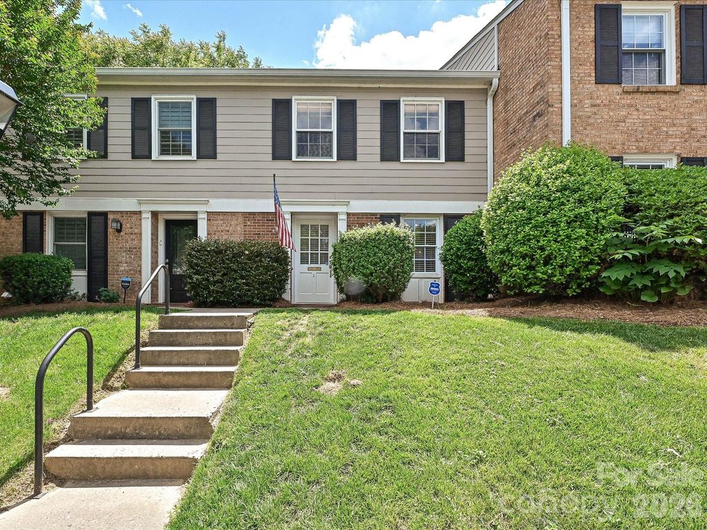 4611 Hedgemore Drive J, Charlotte, NC 28209