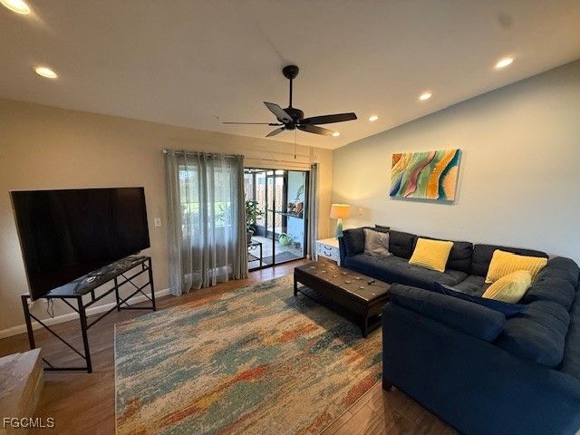 7384 Constitution CIR, Fort Myers, FL 33967