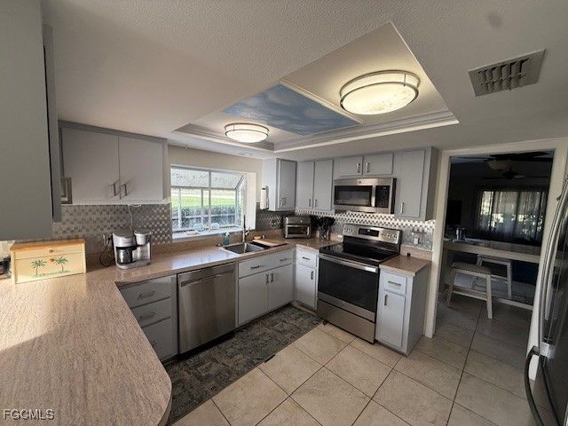 7384 Constitution CIR, Fort Myers, FL 33967