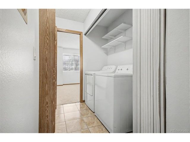 720 City Park Ave D-423, Fort Collins, CO 80521