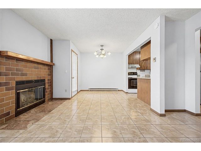720 City Park Ave D-423, Fort Collins, CO 80521