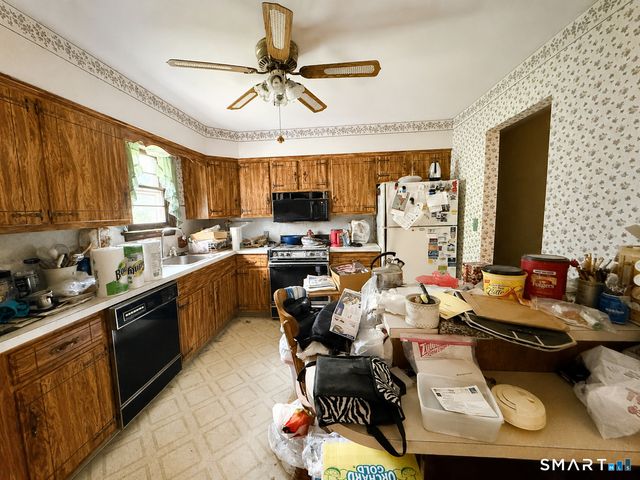169 Lincolndale Drive, Waterbury, CT 06704