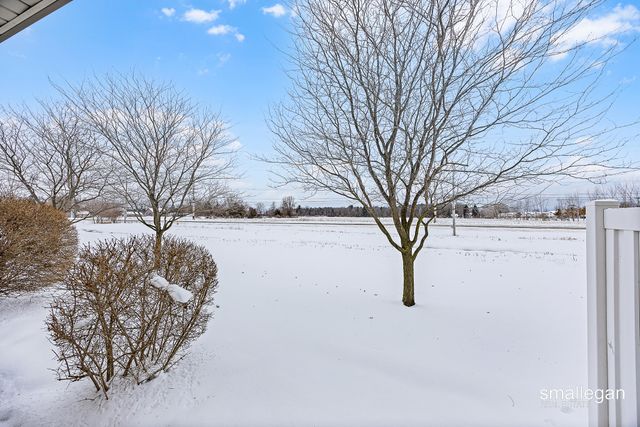 3557 Greenly Court 18, Holland, MI 49424