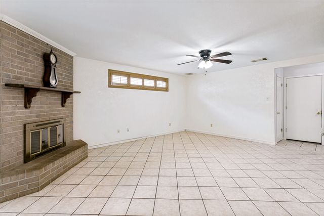 705 Reveille Road, Fort Worth, TX 76108
