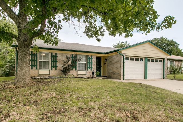 705 Reveille Road, Fort Worth, TX 76108