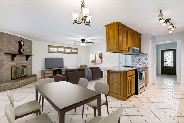 705 Reveille Road, Fort Worth, TX 76108
