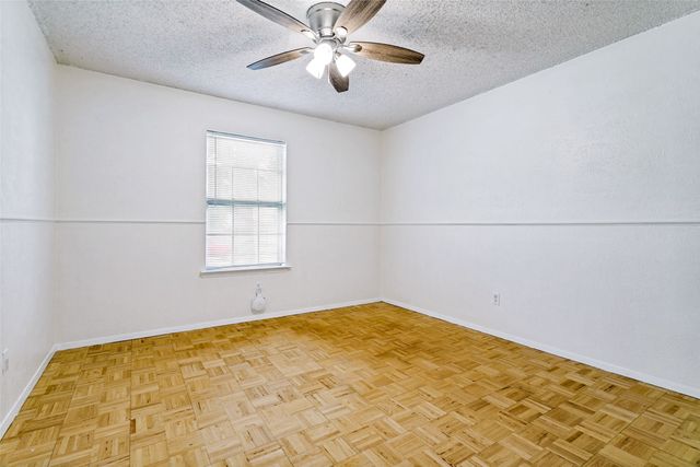 705 Reveille Road, Fort Worth, TX 76108