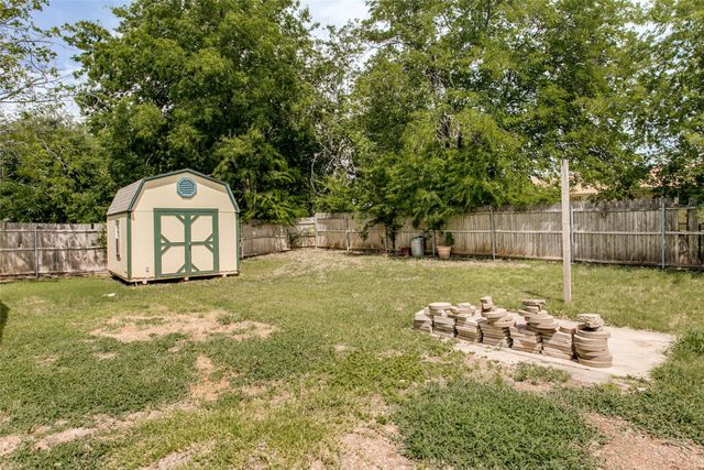 705 Reveille Road, Fort Worth, TX 76108
