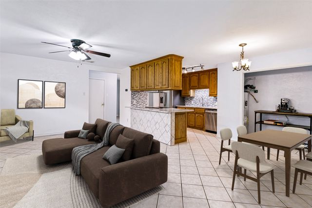 705 Reveille Road, Fort Worth, TX 76108