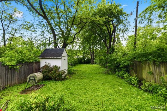 1438 Cutter Avenue, St Louis, MO 63139