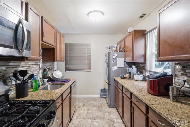 1438 Cutter Avenue, St Louis, MO 63139