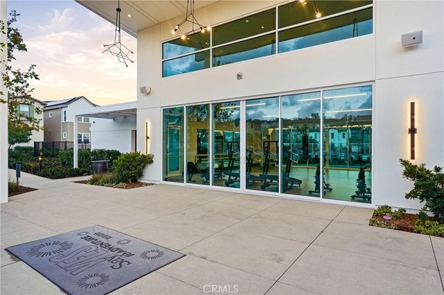 3945 Lavine Way 101, Corona, CA 92883