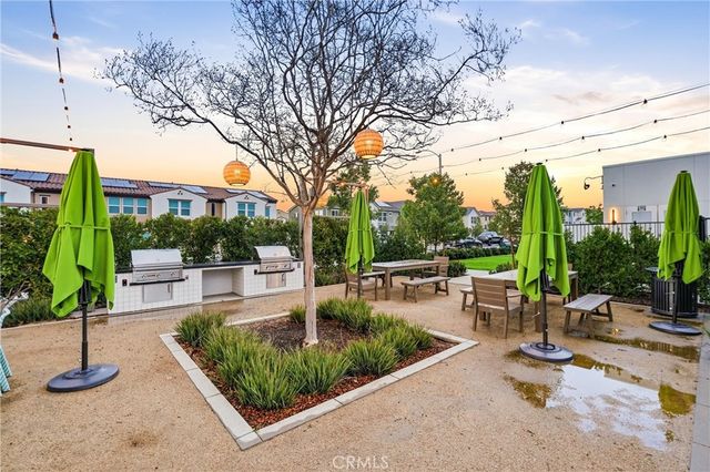 3945 Lavine Way 101, Corona, CA 92883