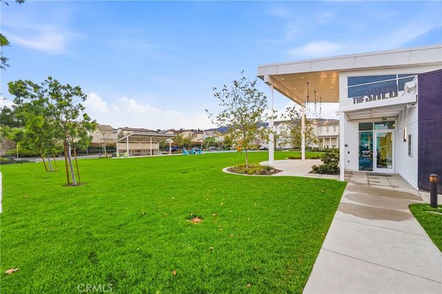 3945 Lavine Way 101, Corona, CA 92883