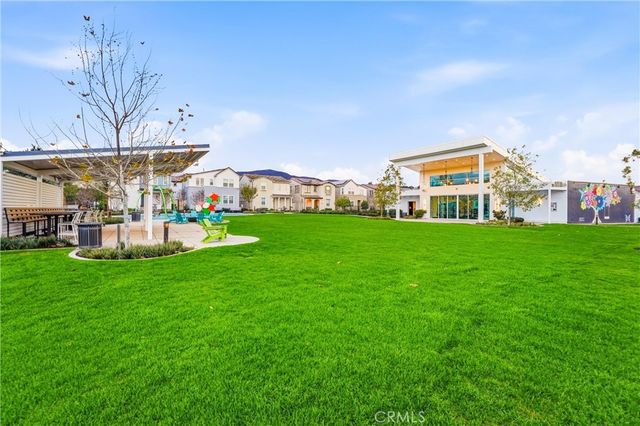 3945 Lavine Way 101, Corona, CA 92883